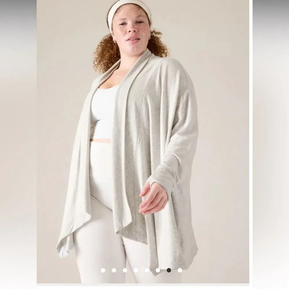 Athleta Pranayama Restore Wrap Light Grey Heather - Picture 2 of 6